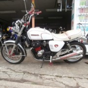 CB750FOUR風のフェンダー