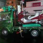 次はSR400やるよーーー