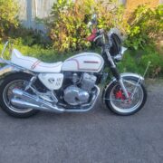 フロントフェンダー取り付け✊🏻‎|CB400four(NC36)CB750four仕様